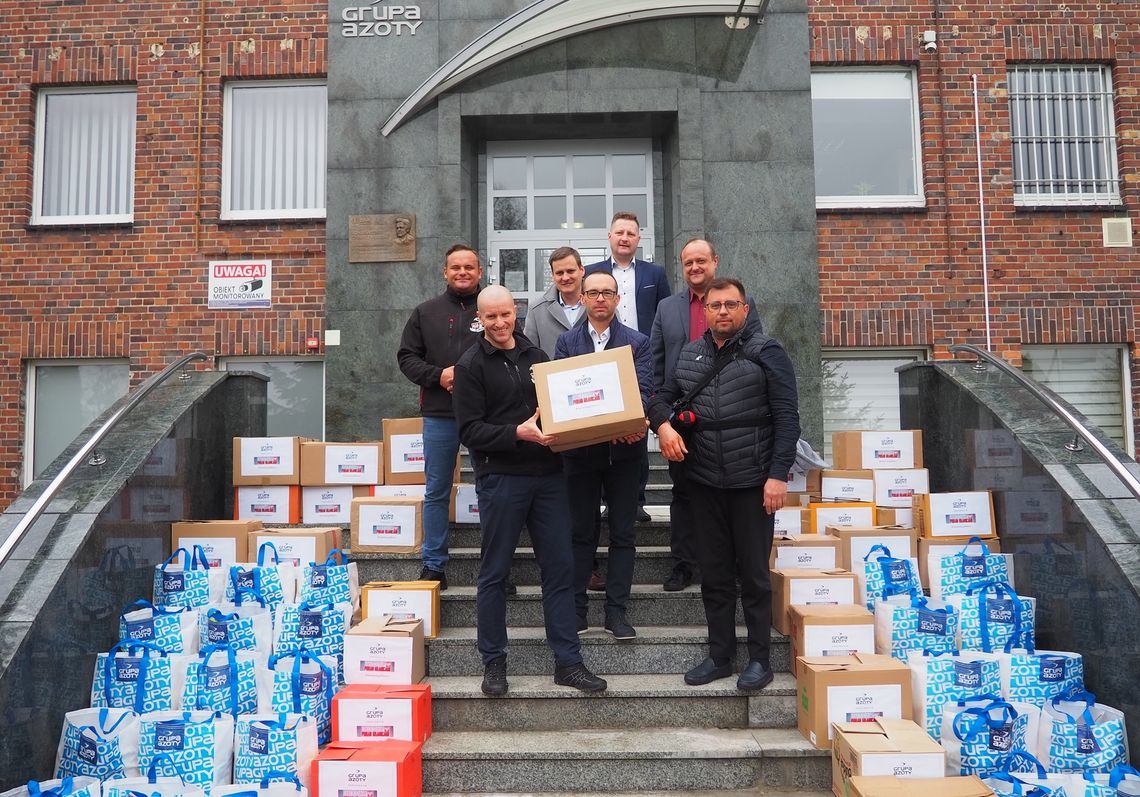 Pracownicy Grupy Azoty ZAK po raz kolejny wsparli Polaków mieszkających na Kresach Wschodnich Pracownicy Grupy Azoty ZAK po raz kolejny wsparli Polaków mieszkających na Kresach Wschodnich