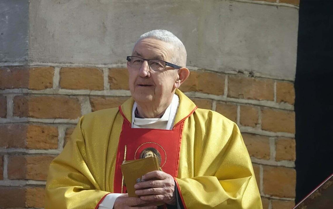 Prałat Mikołaj Mróz honorowym obywatelem miasta