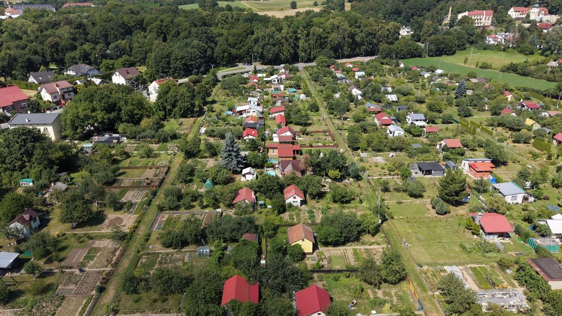 Rachunki dla działkowców mogą wystrzelić. Samorządy naliczają wysokie opłaty Rachunki dla działkowców mogą wystrzelić. Samorządy naliczają wysokie opłaty