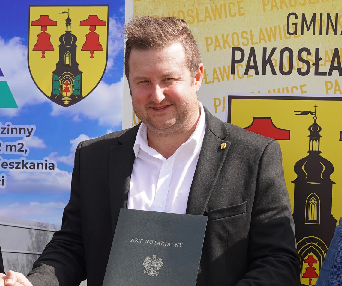 Raczyński zostaje na stołku. Do odwołania zabrakło szabel Raczyński zostaje na stołku. Do odwołania zabrakło szabel