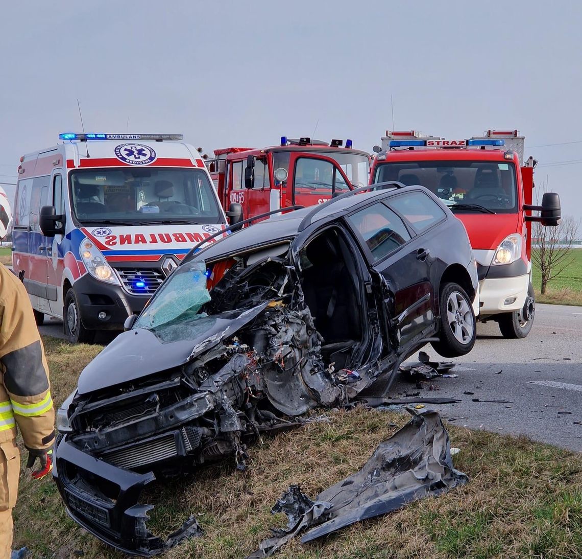 Samochód osobowy zderzył się z tirem