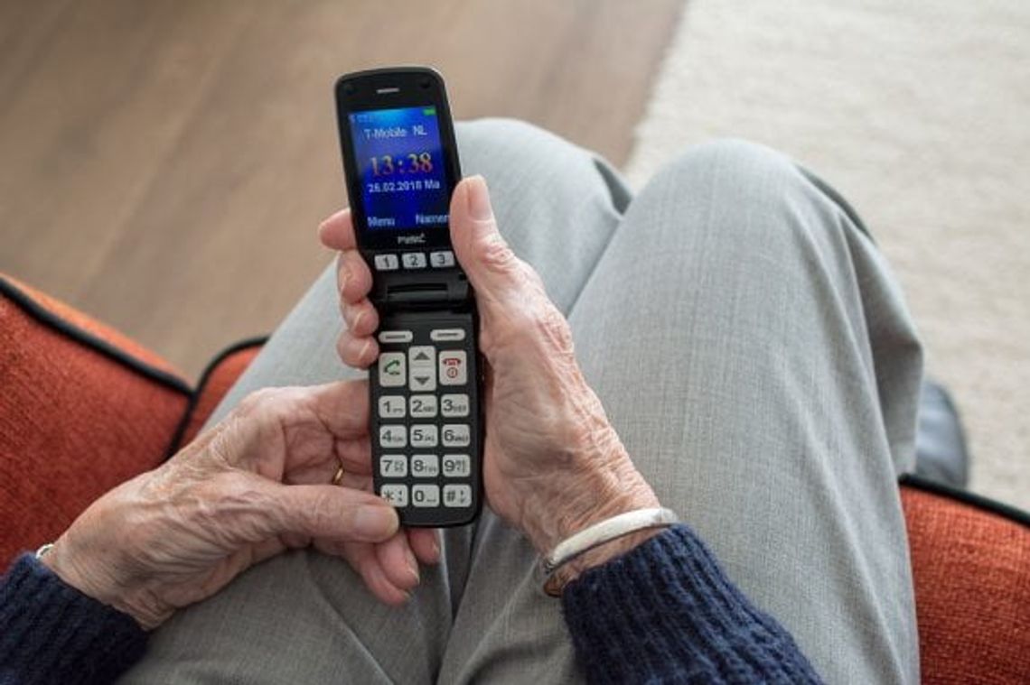 Seniorki okradzione z oszczędności życia