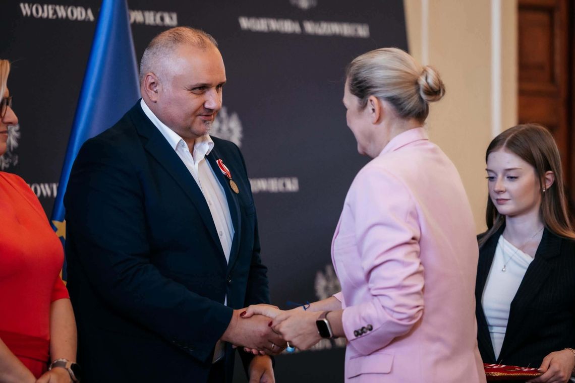 Starosta Nyski z Medalem Komisji Edukacji Narodowej Starosta Nyski z Medalem Komisji Edukacji Narodowej