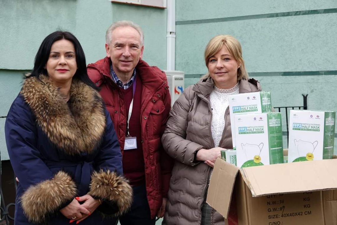 Starostwo przekazało środki dla Hospicjum