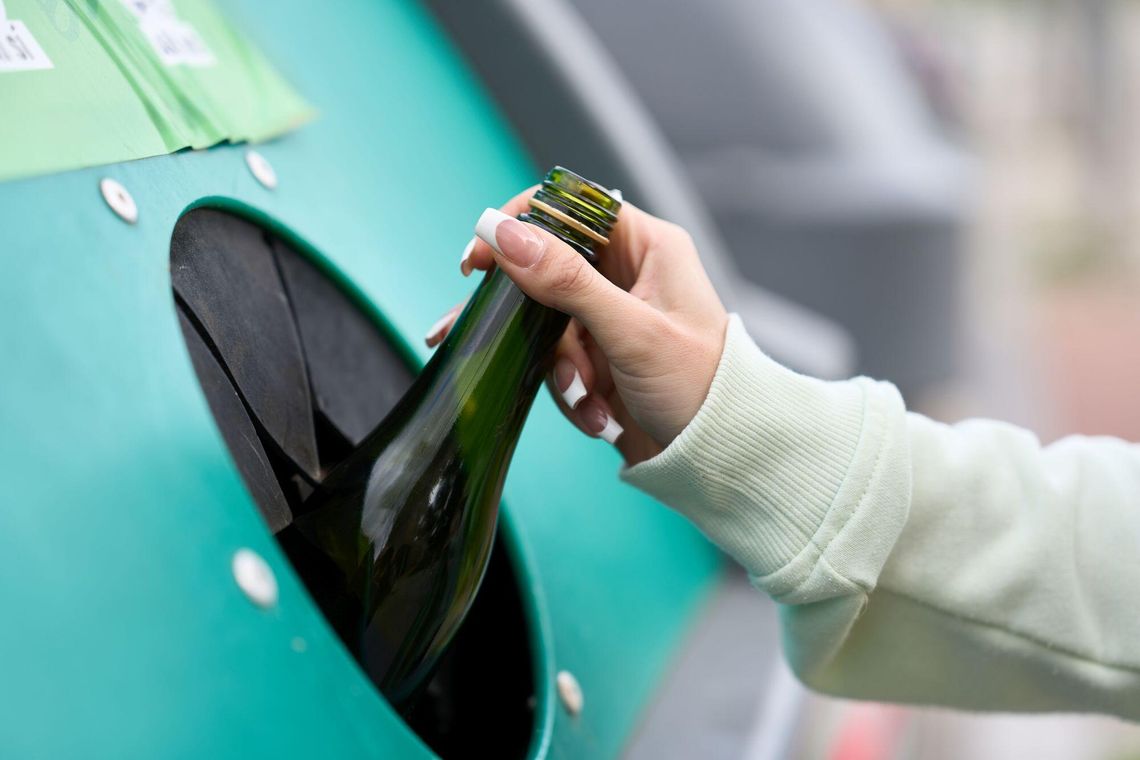 Szklane butelki z kaucją. Już wiadomo, kiedy wejdą do systemu