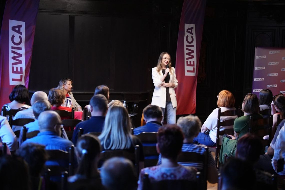 To ogłoszenie zezłościło ministrę pracy. Będą zmiany w prawie dla młodych