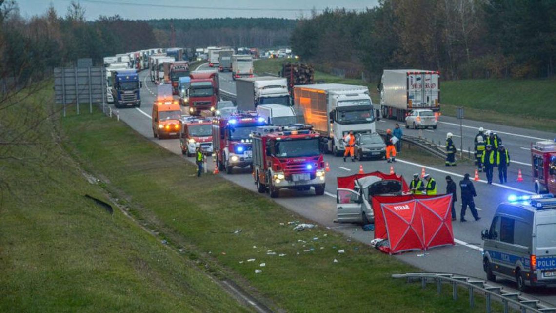 Tragedia na drodze. Nie żyją 2 osoby z Głuchołaz