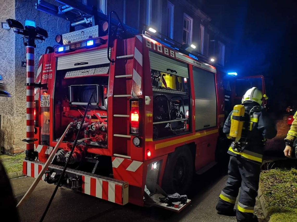 Trzy zastępy straży pożarnej przy Kaczkowskiego