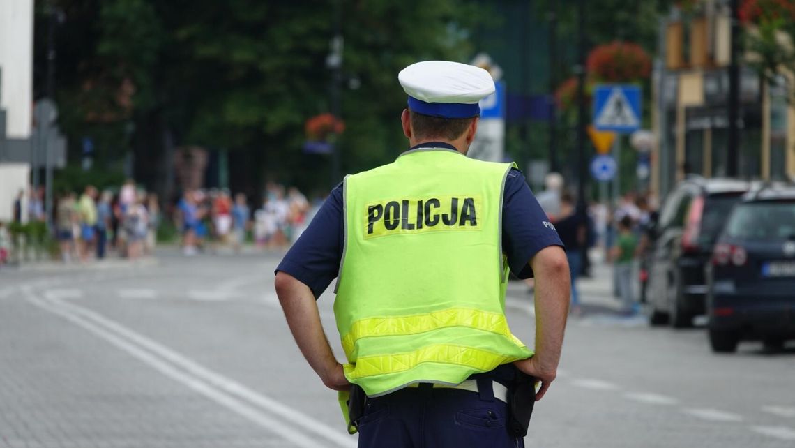 Ukradł wódkę ze sklepu. Zatrzymał go policjant po służbie