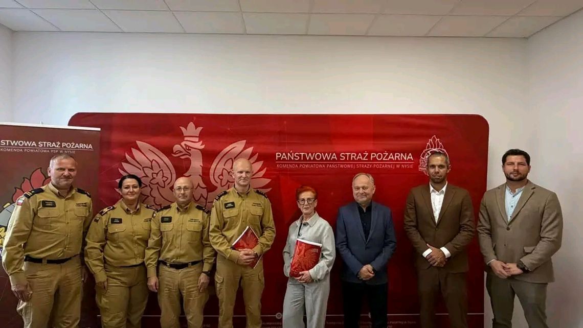 Ważna inwestycja dla bezpieczeństwa mieszkańców! Podpisano umowę na budowę nowej komendy PSP
