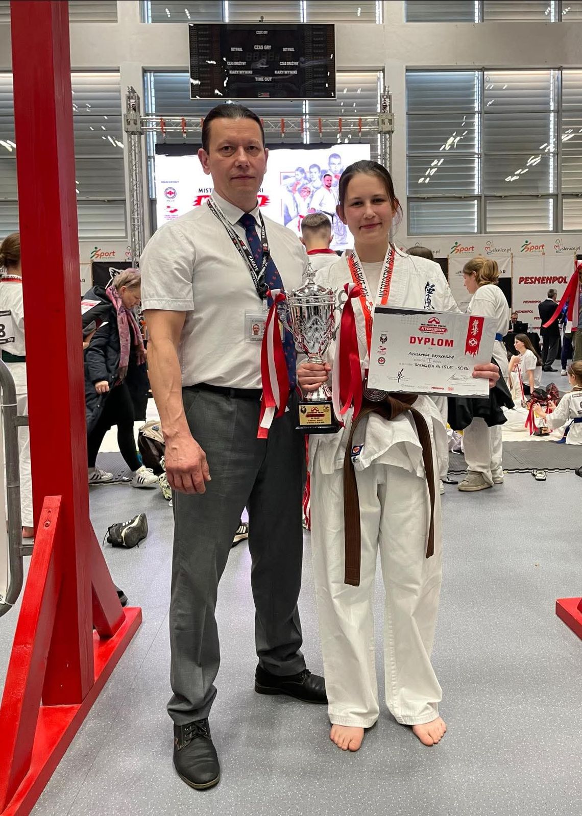 Wicemistrzostwo Polski dla Oli Rajkowskiej! Sukces zawodników Tora Kyokushin