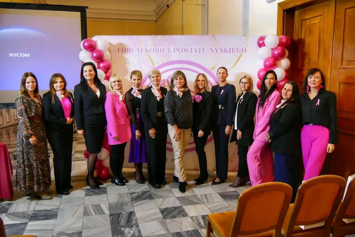 Zdrowie w centrum uwagi. Forum Kobiet Powiatu Nyskiego po raz kolejny zjednoczyło panie wokół profilaktyki