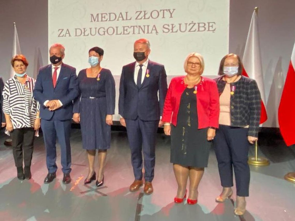 Złote Medale dla nauczycielek z Budowlanki